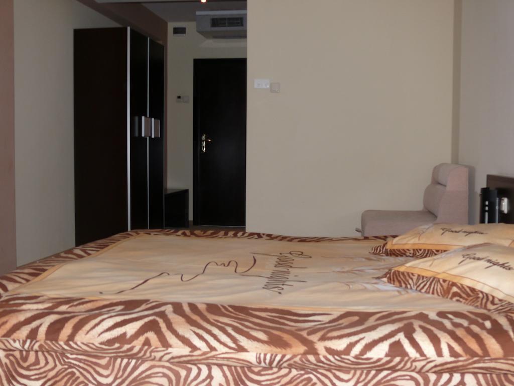 Hotel Brilliantin Szliven Szoba fotó